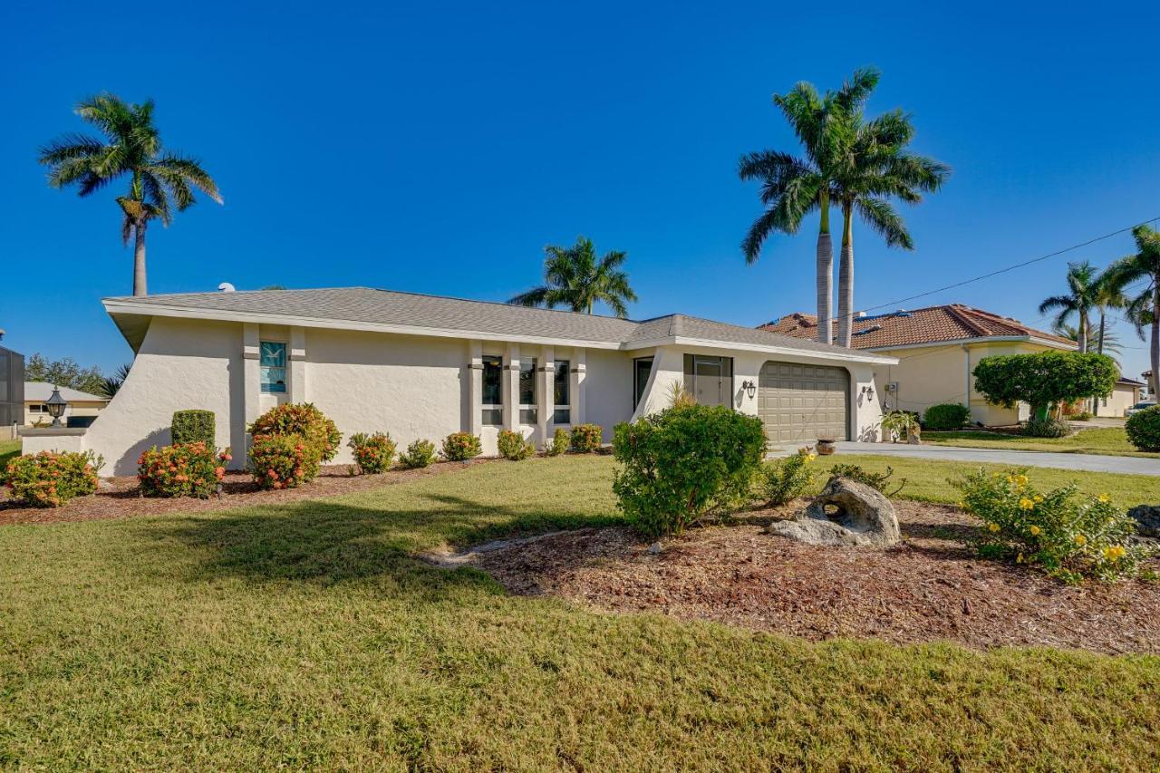 Waterfront Cape Coral Home With Private Pool! Bagian luar foto