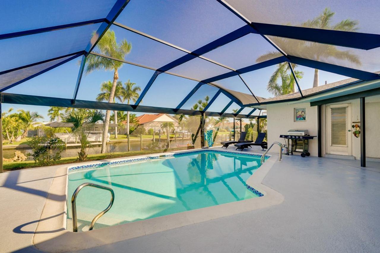 Waterfront Cape Coral Home With Private Pool! Bagian luar foto